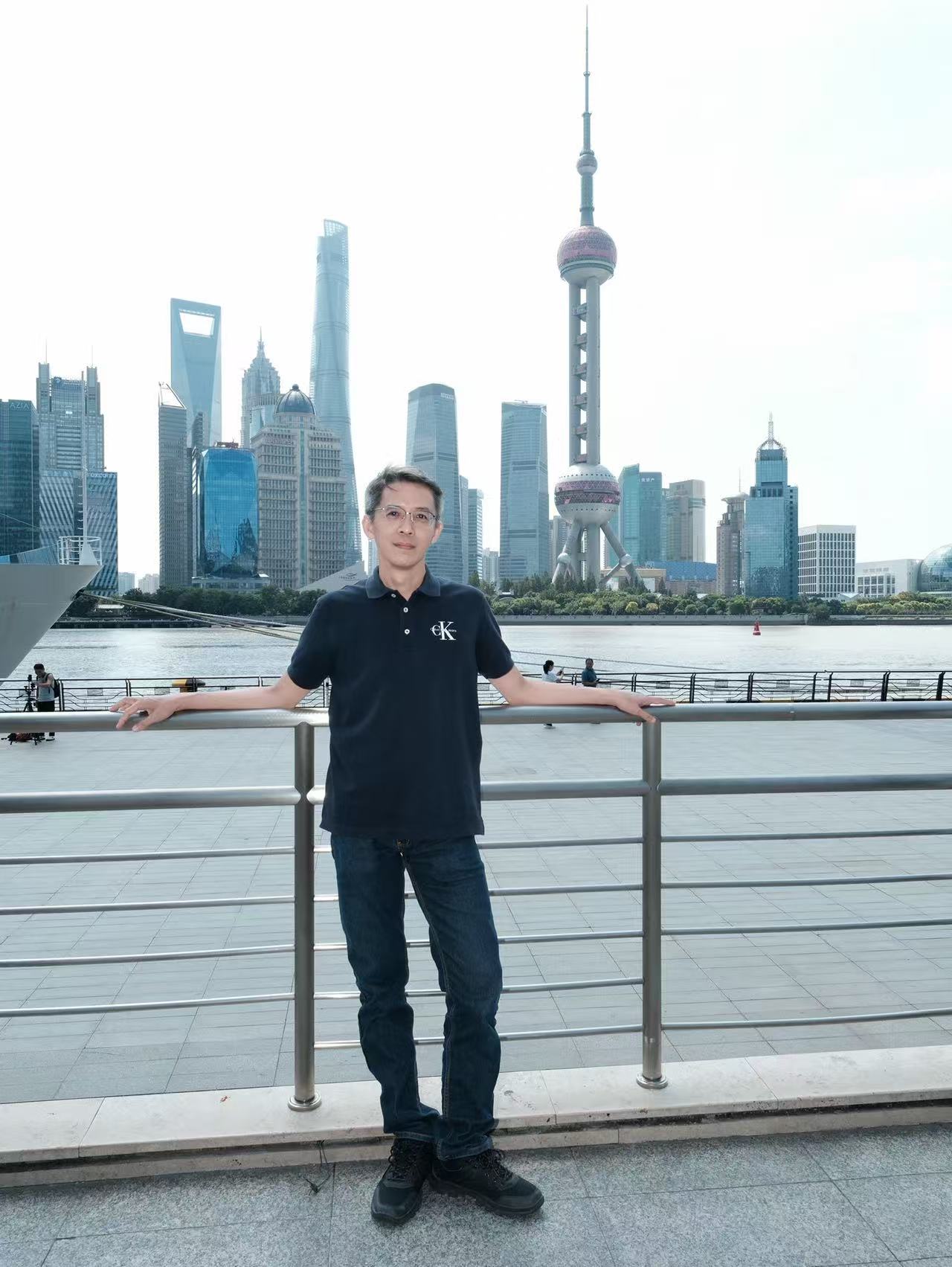 North Bund, Shanghai — Sesekali, Kita Perlu Berhenti untuk Menghargai Perjalanan North Bund, Shanghai — Sesekali, Kita Perlu Berhenti untuk Menghargai Perjalanan